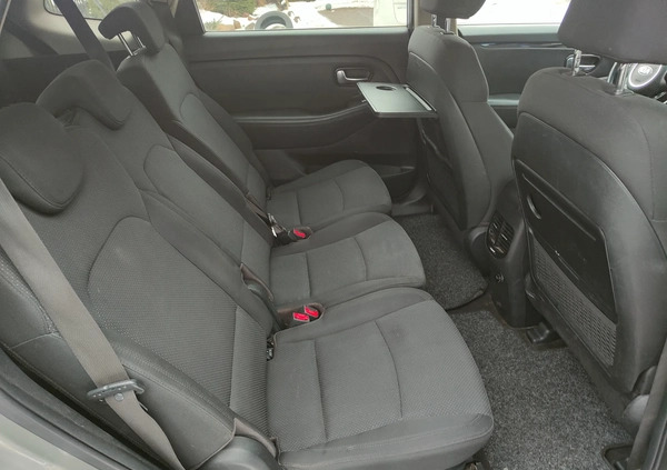 Kia Carens cena 46800 przebieg: 159155, rok produkcji 2016 z Ujazd małe 407